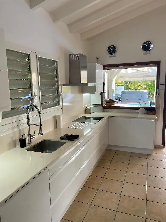 Villa Paradis - Vue Mer, Piscine, Jacuzzi Et Acces A La Plage Gros Sable Sainte-Anne  Sainte-Anne (Grande-Terre)
