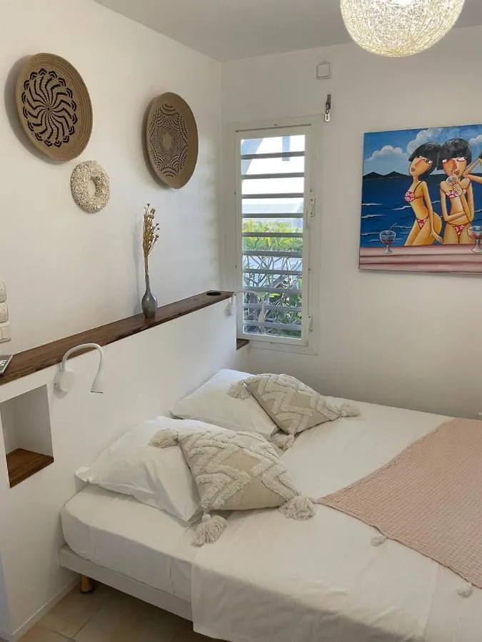 Villa Paradis - Vue Mer, Piscine, Jacuzzi Et Acces A La Plage Gros Sable Sainte-Anne