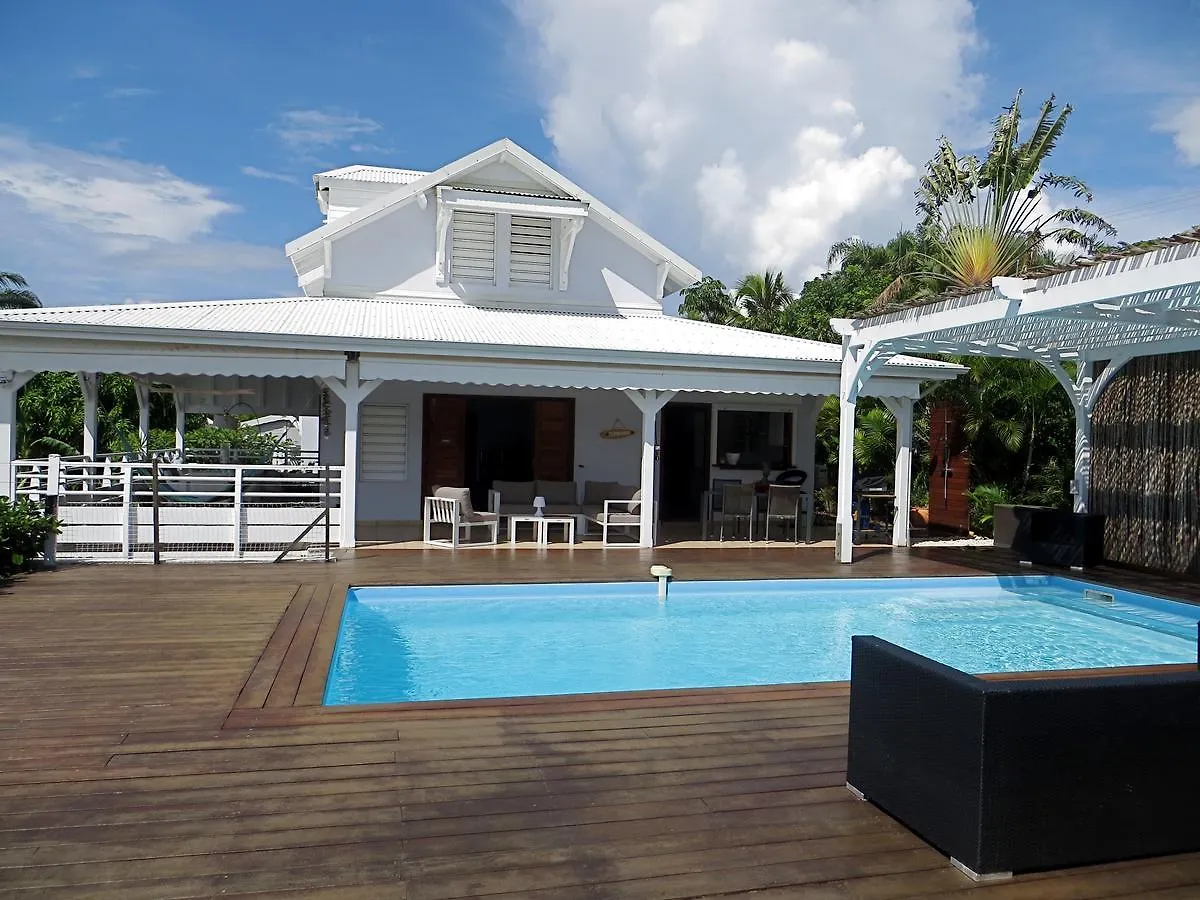 Villa Paradis - Vue Mer, Piscine, Jacuzzi Et Acces A La Plage Gros Sable Sainte-Anne